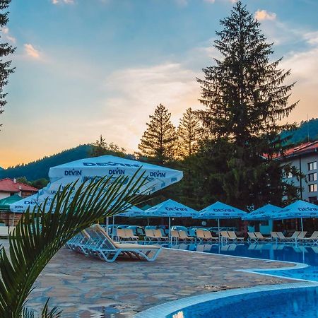 Ostrova Holiday Village Beli Osŭm Zewnętrze zdjęcie