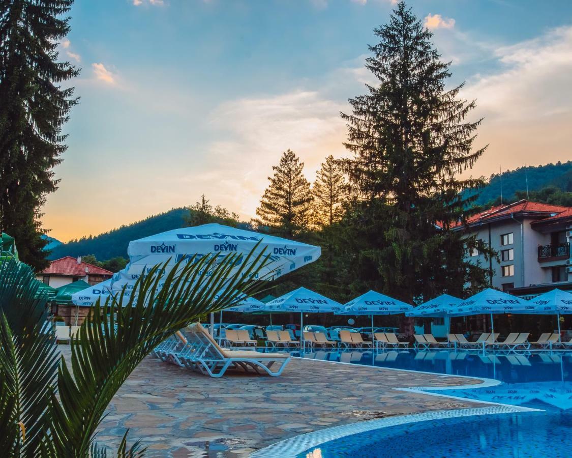 Ostrova Holiday Village Beli Osŭm Zewnętrze zdjęcie